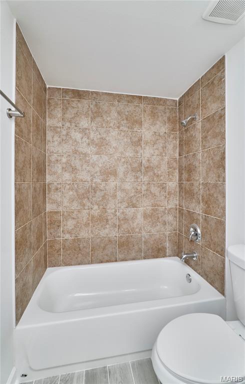Pershing Ave Condo - Residential
