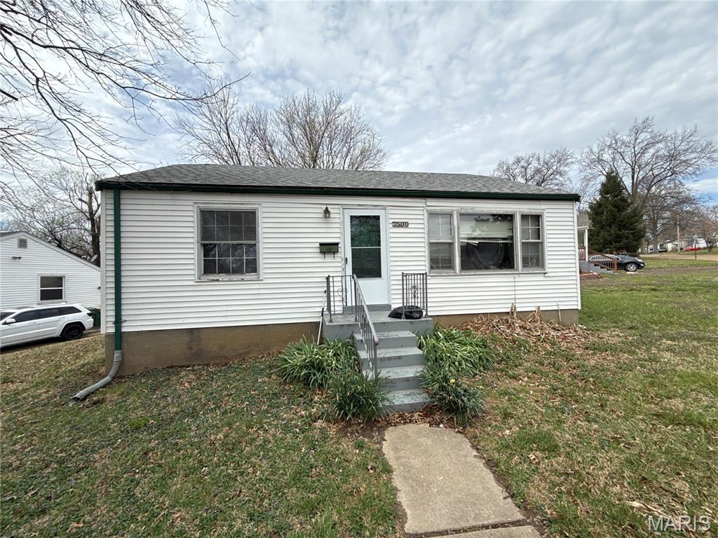 Check out this wonderful investment opportunity to add to your rental portfolio!!! This two-bedroom; one-bathroom single family home located in Hanley Hills, MO contains hardwood floors through, painted all neutral colors, comes with kitchen appliances, sits on a corner lot, currently occupied. Tenant receives assistance from HUD paying $955/month.