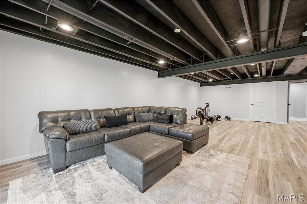 Oakleigh Park - Residential