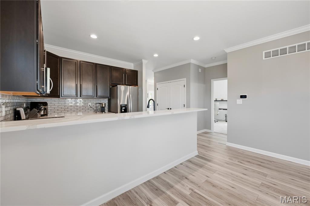 Oakleigh Park - Residential