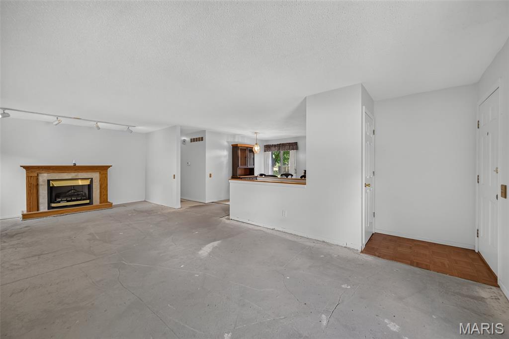 Country Place 15 - Residential