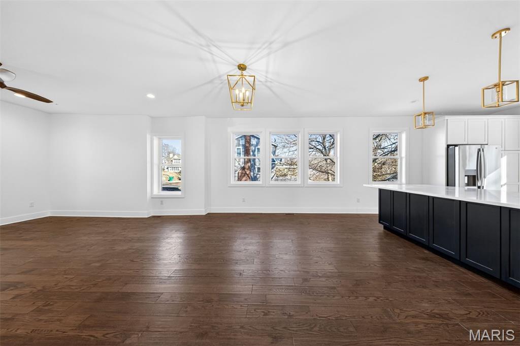 Tuxedo Park - Residential