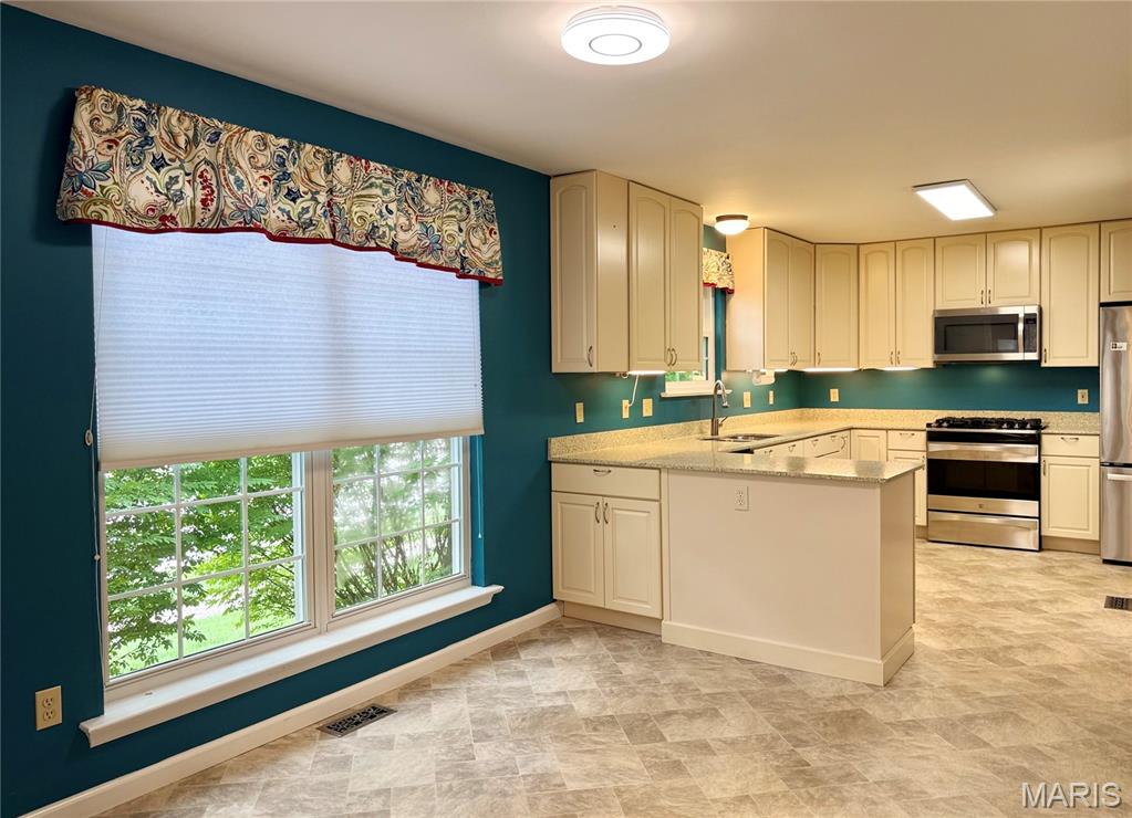 Ringer Oaks 1 - Residential