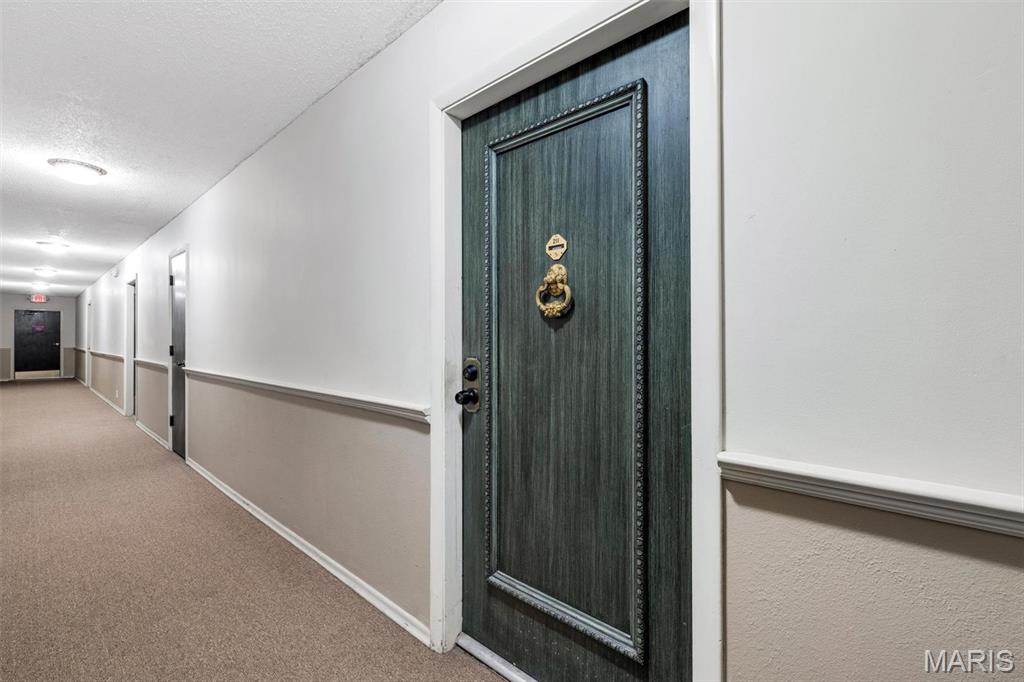 Doral Manor Condo The - Residential