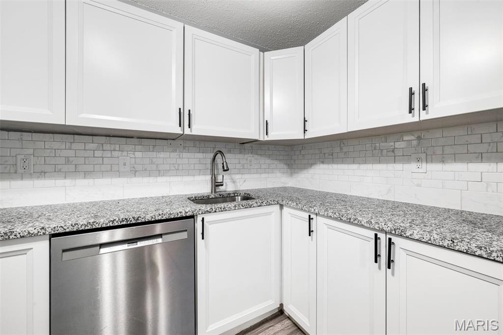 Doral Manor Condo The - Residential