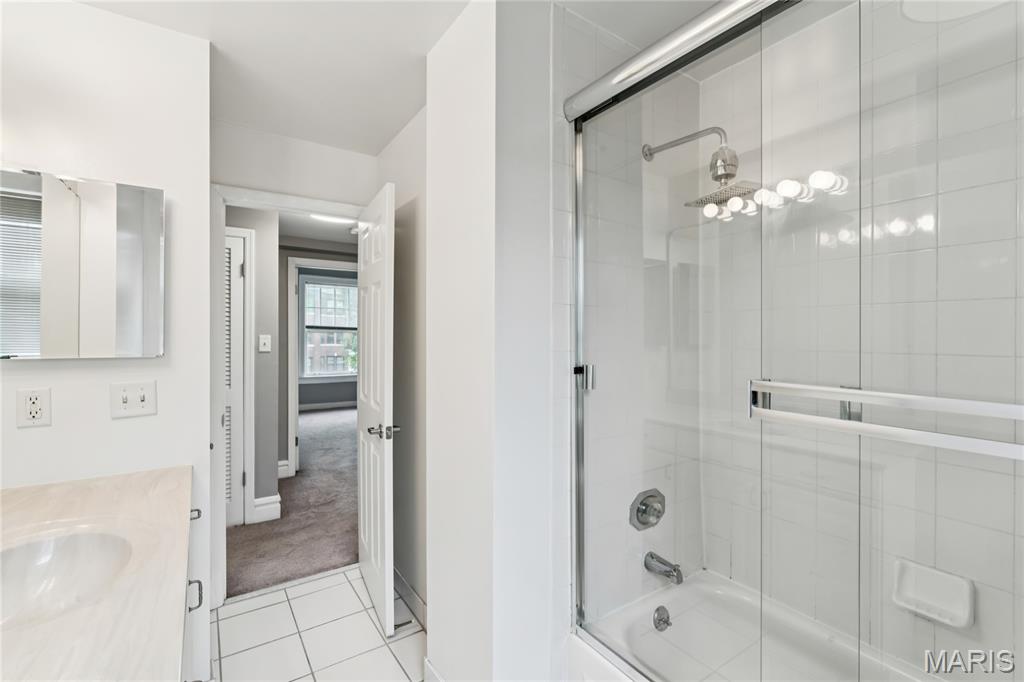 Randolph Condos - Residential