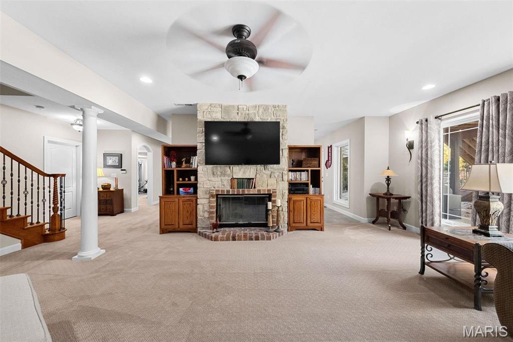 Crown Pointe Farms - Residential