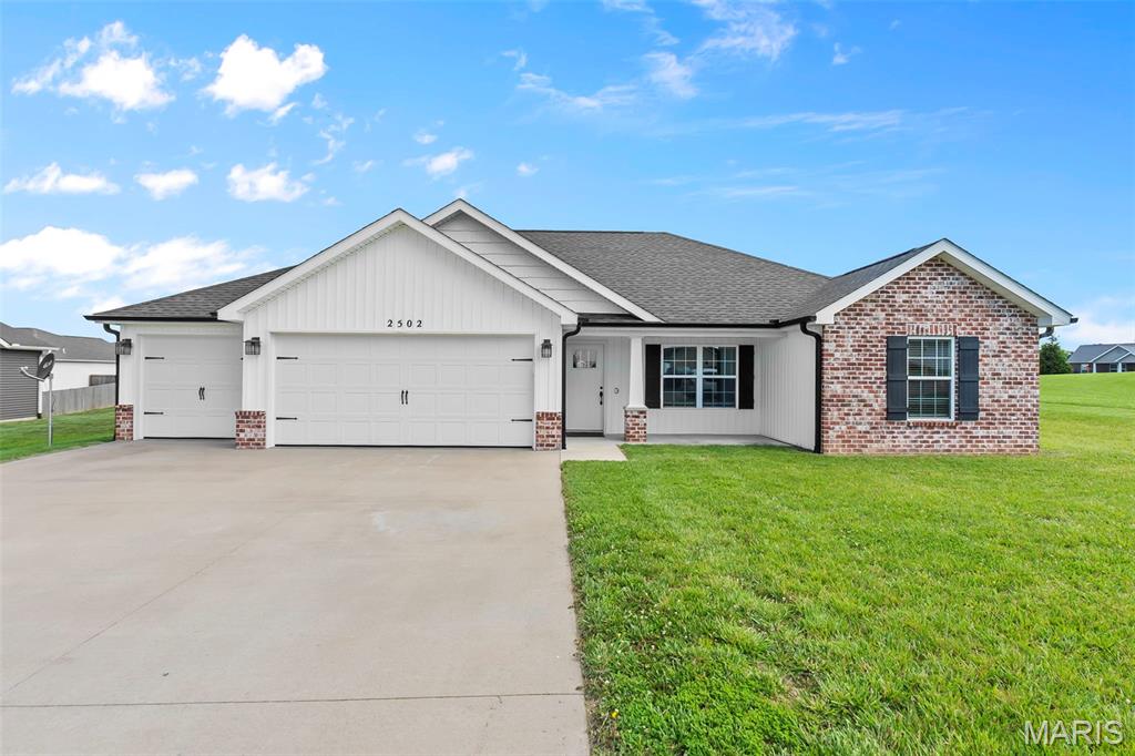 Welcome home to this low-maintenance ranch slab built in 2019! Located in a desirable subdivision with little through traffic and near Jackson schools, this home offers easy living with modern finishes throughout. Inside, you’ll love the open feel, granite countertops, and convenient main-level laundry. The 3-car garage provides plenty of room for vehicles, storage, or hobbies, while the nice yard gives you space to enjoy the outdoors without overwhelming upkeep. A newer home, great location, and functional layout make this one a must-see!