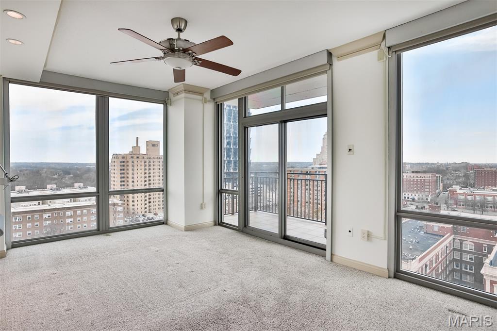 Park East Tower - Residential