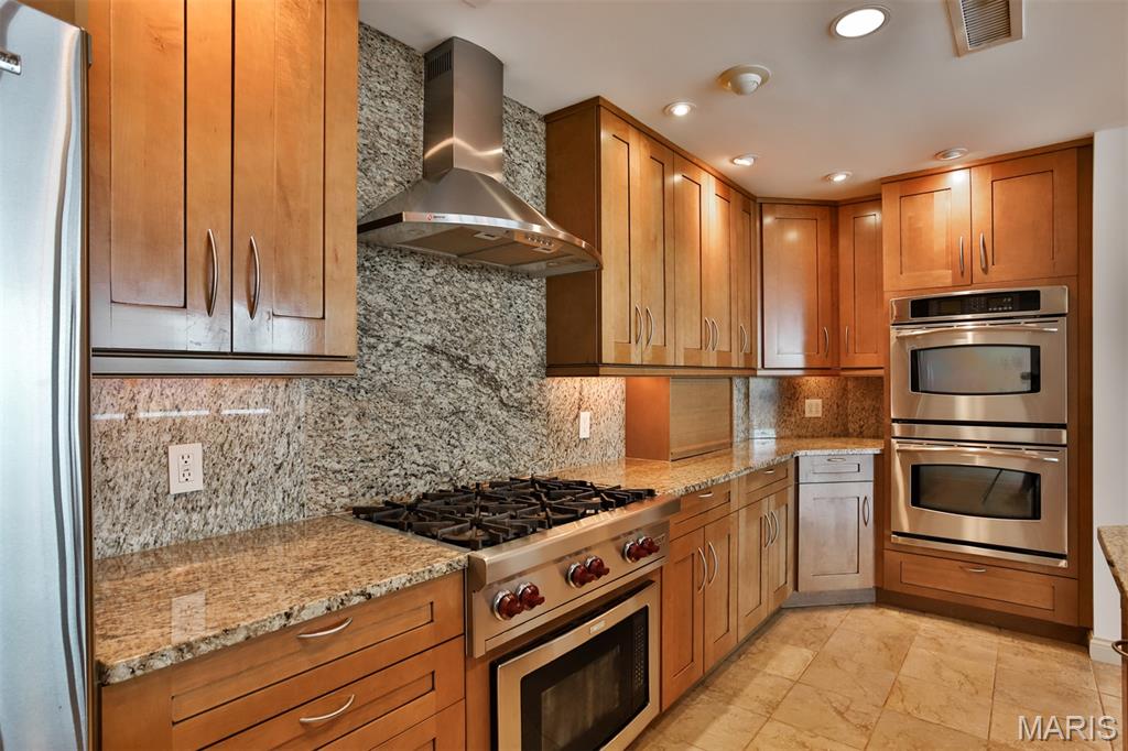 Park East Tower - Residential