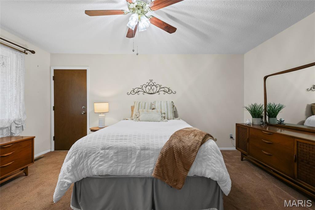 Treetop Condo - Residential