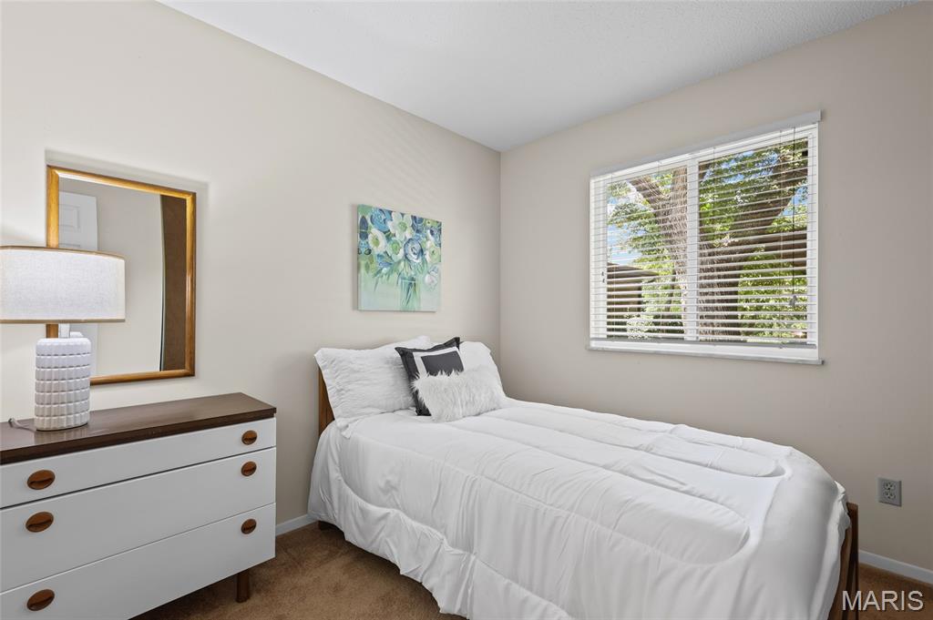 Treetop Condo - Residential
