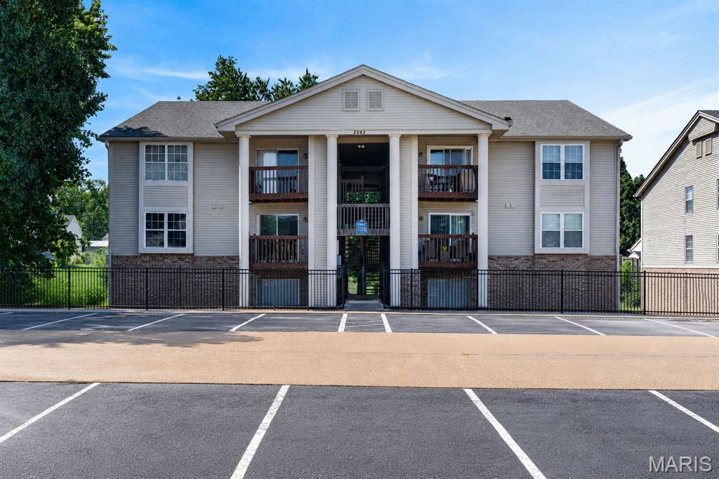 Carriage Parc Condo 1st Amd - Residential