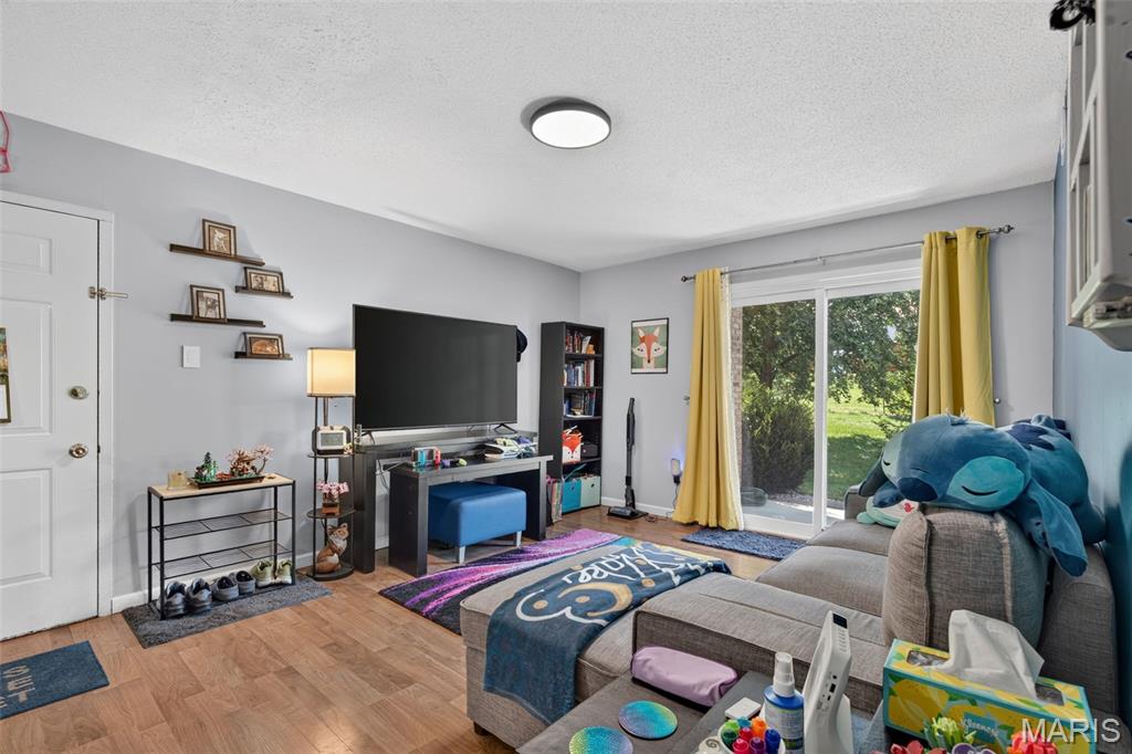 Carriage Parc Condo 1st Amd - Residential