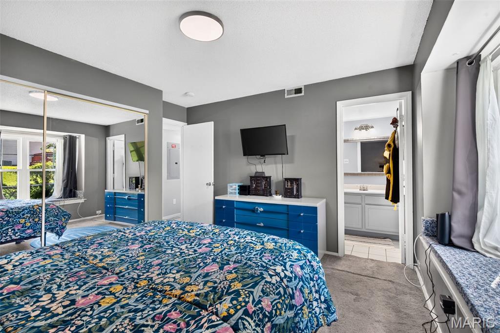 Carriage Parc Condo 1st Amd - Residential