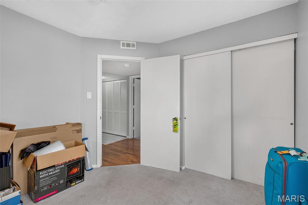 Carriage Parc Condo 1st Amd - Residential