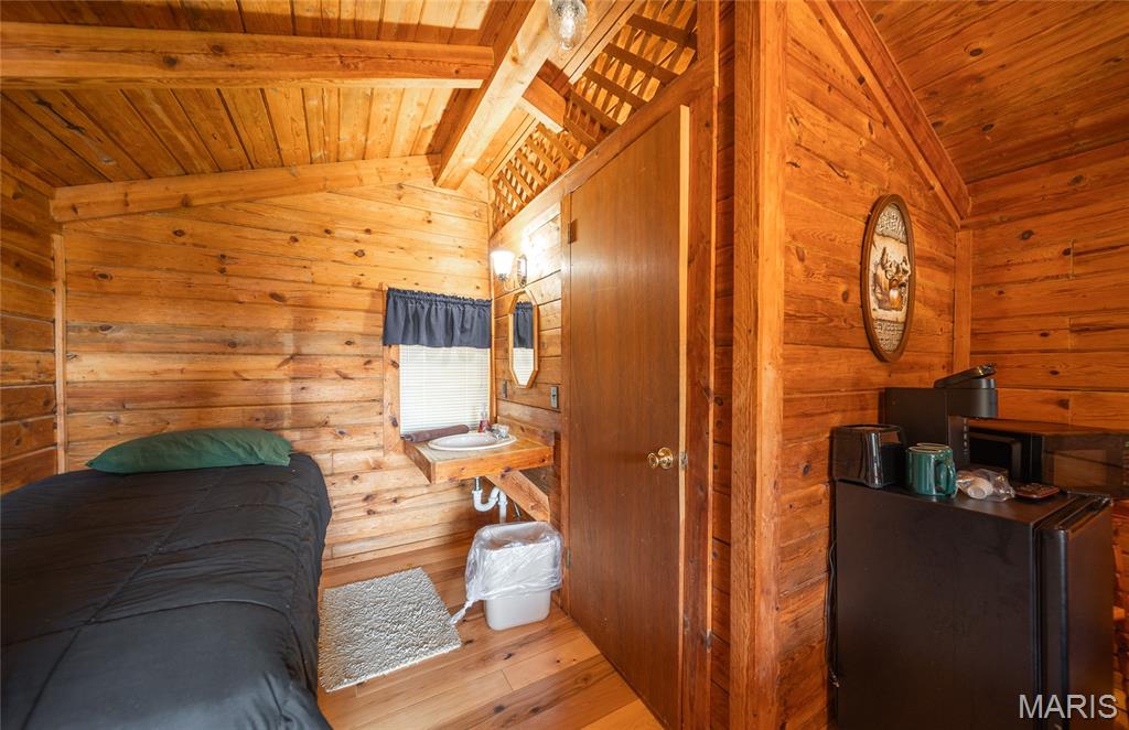 Not in a subdivision - Commercial Sale