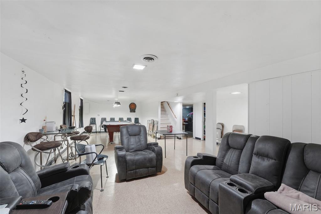 St Louis Commons Add - Residential