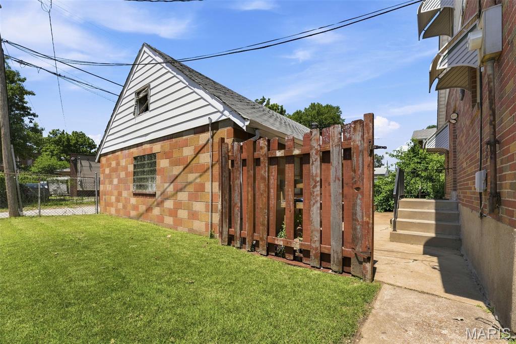 St Louis Commons Add - Residential