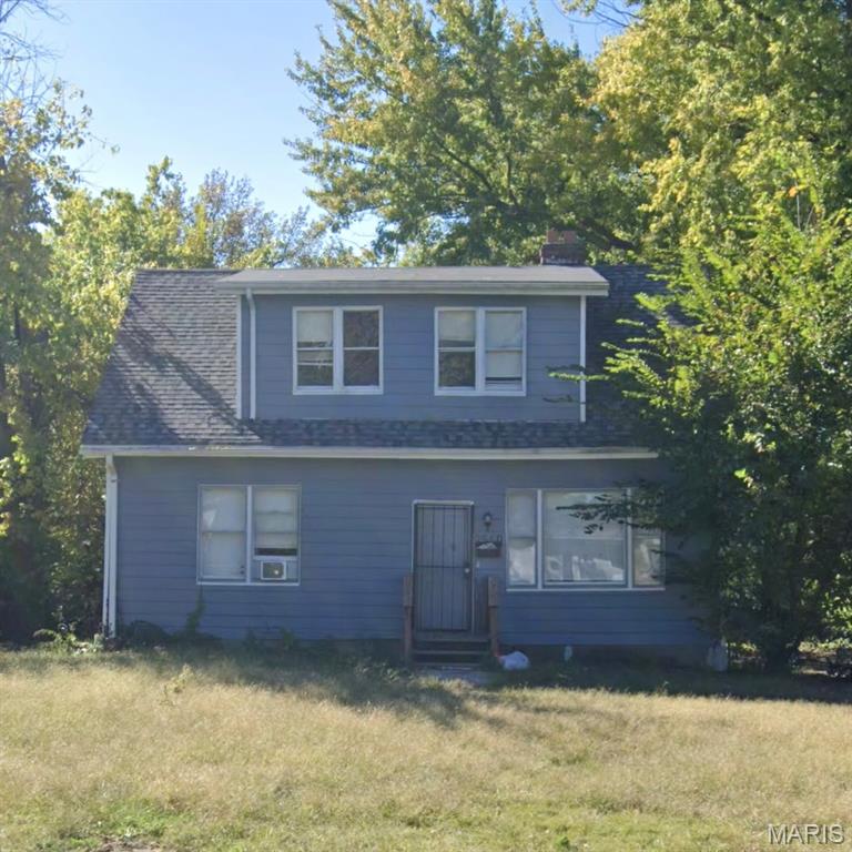 Large 1.5 story home waiting for new owner. Property features living room, eat-in kitchen, large bedroom, bonus room and full bath on main level. Upstairs you will find 3 additional bedrooms/living spaces. Home has some prior renovation and would make a great home for owner occupant OR ready to go rental property. Take a look today! Property to be sold as-is.