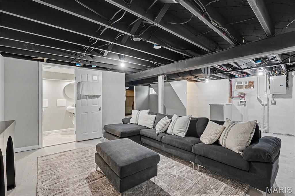 Pershing Heights - Residential