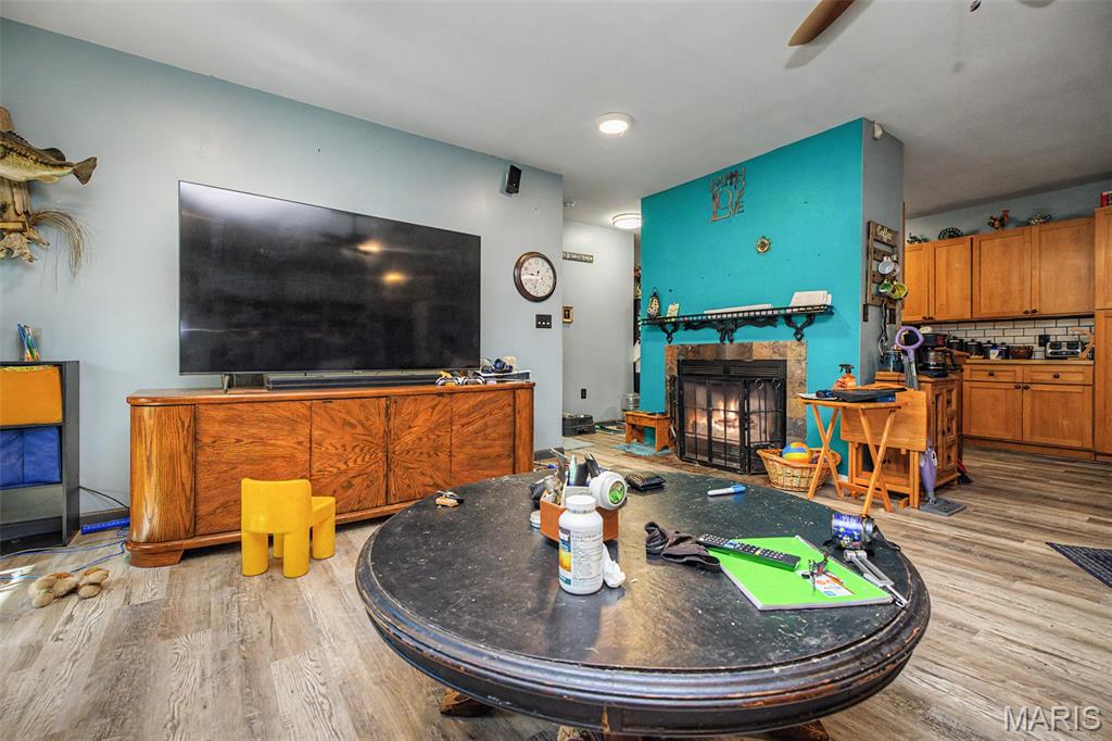 TREE TOP - Residential