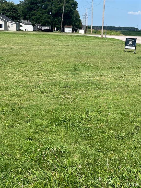 Great Building lot in Caruthersville. Located close to the school and churches. This lot is ready to build on. It has been built up above street level and is leveled. All utilities are available to the lot. Buy it now and you can be in your new home before winter. Please call with questions you may have.