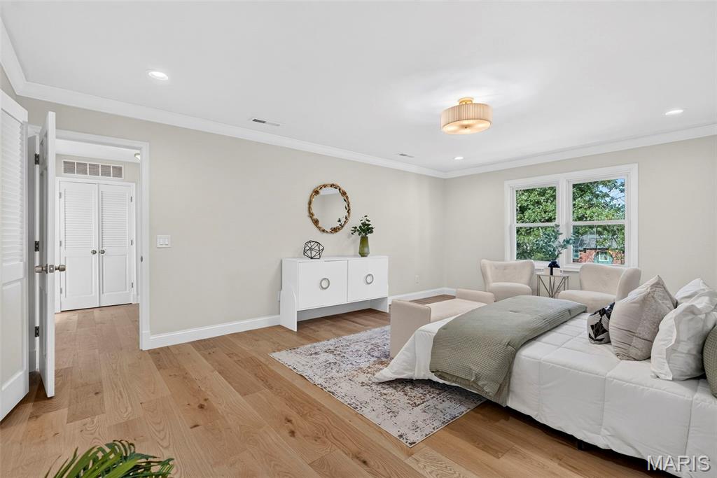 Westhampton 1 - Residential