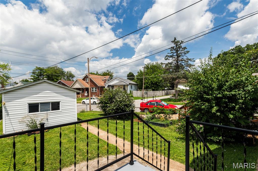 Arsenal Watson Park - Residential
