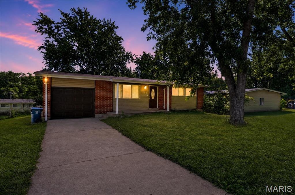 Discover a timeless opportunity at 10226 Green Valley DR, STLS MO 63136, a charming single-family residence built in 1959. This property offers a unique blend of classic construction and potential, ready for its next chapter. This home is more than just an address; it's a foundation for your future in STLS, MO. Contact us today to schedule your private viewing and envision the possibilities.