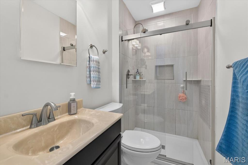 Elmwood Manor #6 - Residential