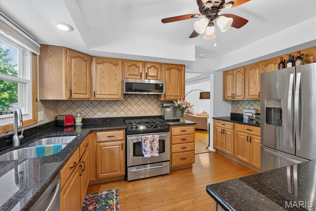 Elmwood Manor #6 - Residential