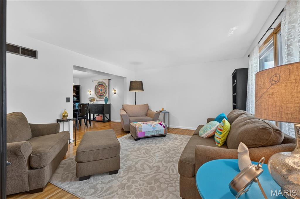 Elmwood Manor #6 - Residential
