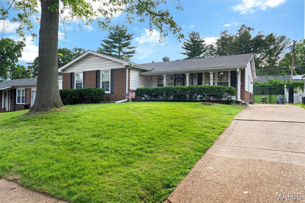 Welcome home to this beautifully updated 4-bedroom, 2-bath property featuring a desirable open floor plan! The main level has been thoughtfully redesigned to seamlessly connect the living room, kitchen, dining, and family room, perfect for everyday living and entertaining.
Enjoy new and refinished hardwood flooring throughout the main floor, an updated kitchen with refreshed cabinets and countertops, and all new light fixtures that add a modern touch. Major mechanical update includes a brand-new furnace (2026) for peace of mind.
The home offers a partially finished basement with a sleeping area, providing extra space for guests, a home office, or recreation. Both bathrooms have been updated, along with an upgraded primary closet for added functionality.
Exterior improvements include new garage doors (both double and single) and a newly added gate enclosing the backyard, ideal for privacy, pets, or outdoor enjoyment.
This move in ready home combines thoughtful updates with functional space, don’t miss it!