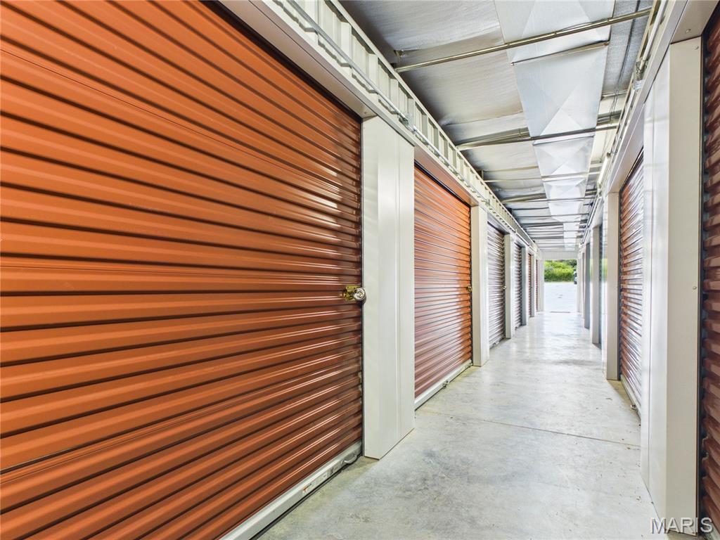 Usps #324 - Commercial Sale
