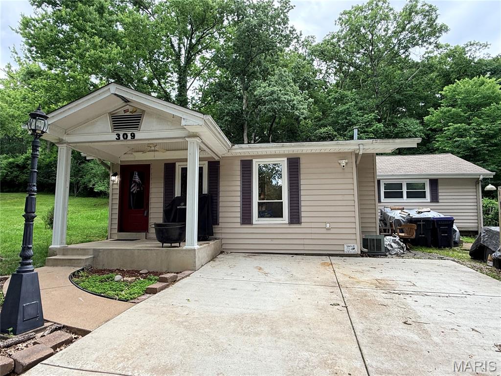 Rare investment opportunity in Glencoe! Nestled in a scenic setting, this property backs to mature woods and offers direct access to outdoor recreation just steps away. Enjoy proximity to the Great River Greenway's Al Foster Trail and the beautiful Meramec River, making this an ideal location for nature lovers, investors, or those seeking a peaceful retreat. The property is located outside the flood zone, providing added peace of mind. The adjoining open lot enhances the property's spacious feel, provides additional privacy, and creates a beautiful natural setting.  Don't miss this unique chance to own property in one of Glencoe's most desirable natural settings.
Special Sales Contract required. Property is being offered in its present condition, with Seller to make no repairs, inspections, warranties, or concessions.