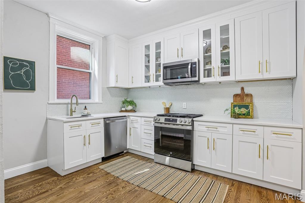 Waterman Condo 01 - Residential