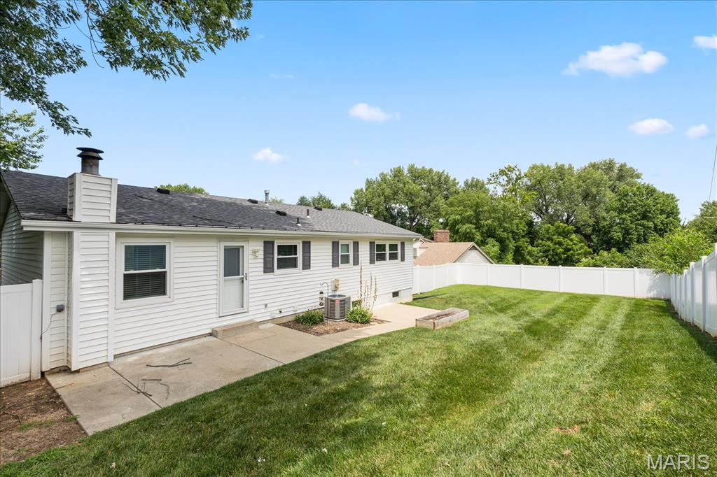 Elmwood Manor #7 - Residential