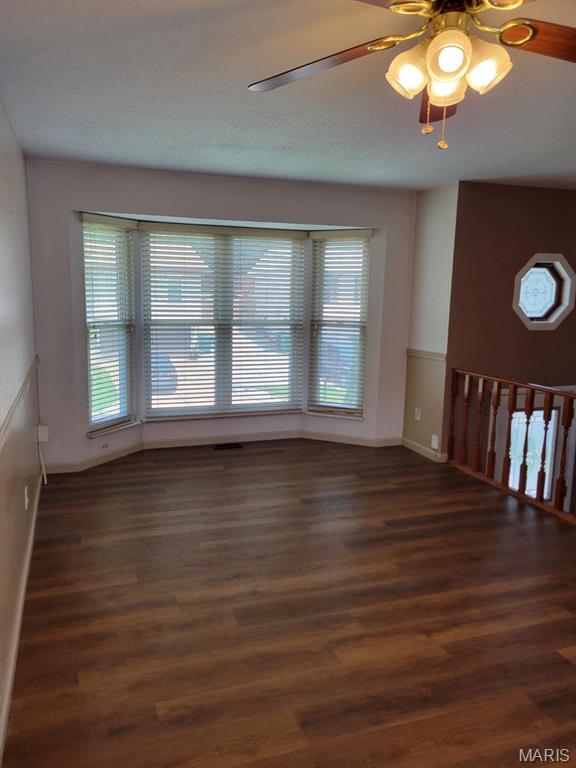 Terric Manor 02 - Residential