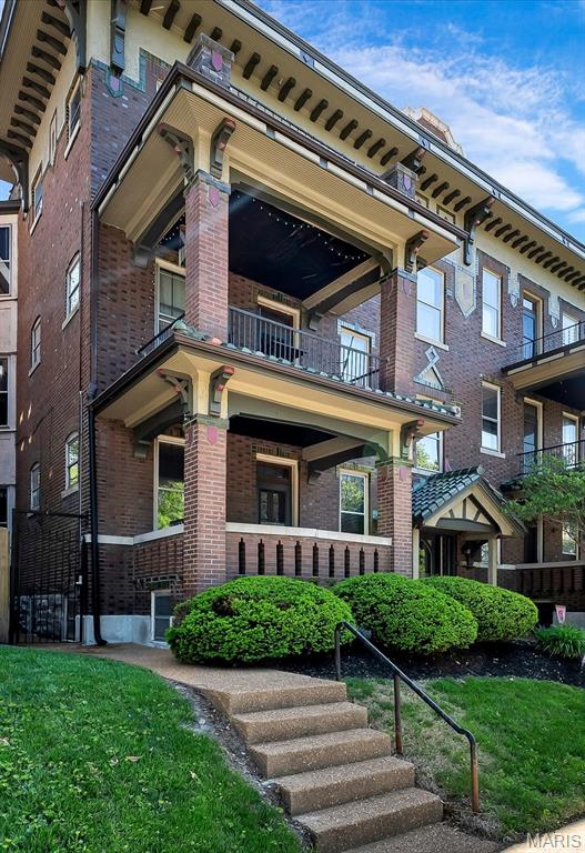 3548 Victor Condos - Residential Lease