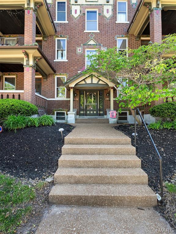 3548 Victor Condos - Residential Lease