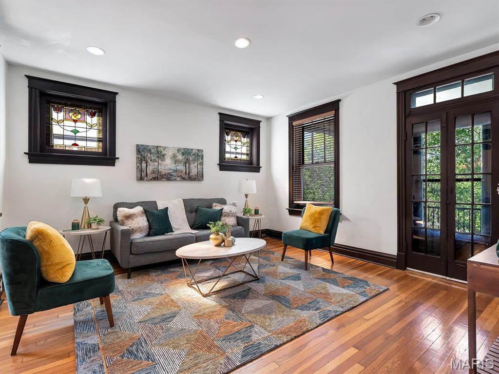 3548 Victor Condos - Residential Lease