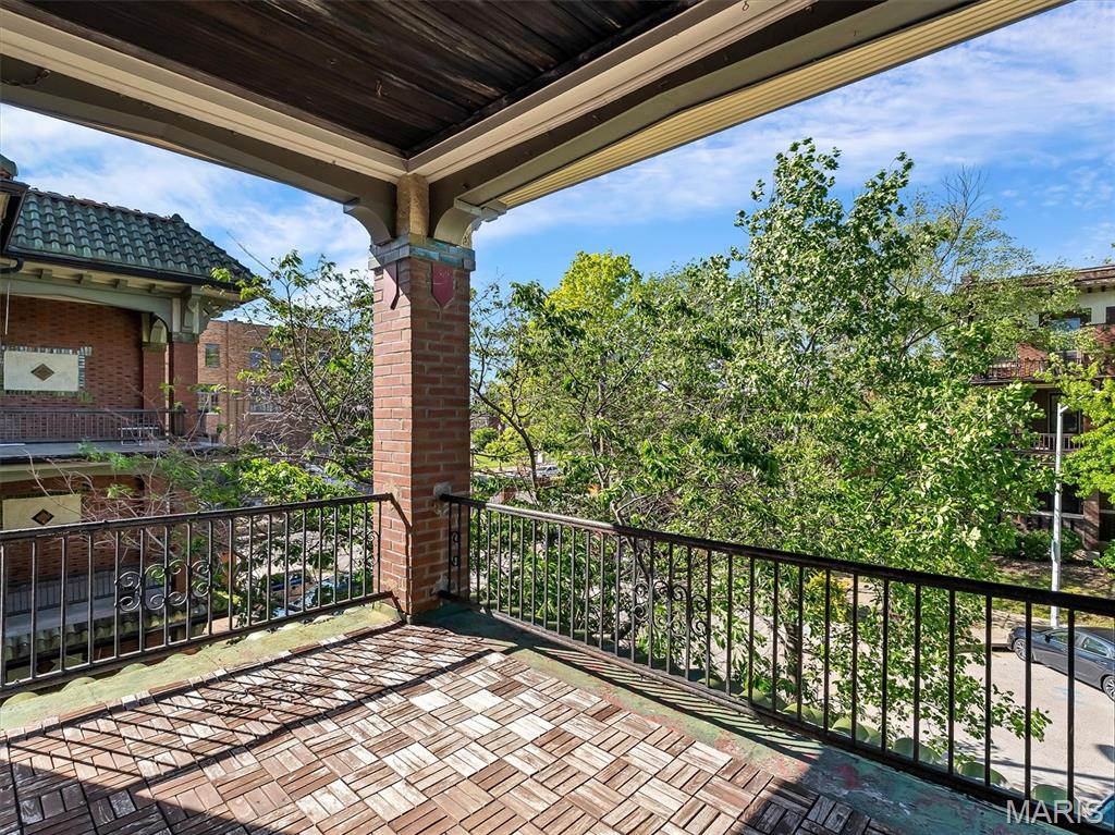 3548 Victor Condos - Residential Lease