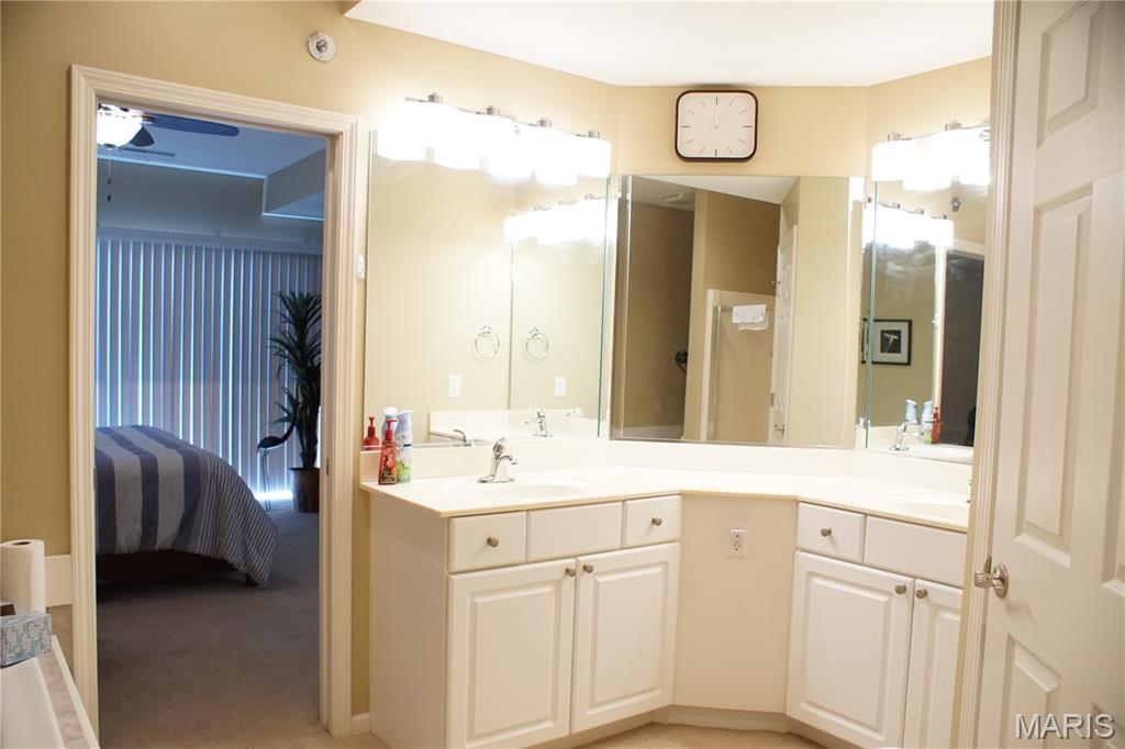 Harbour Town Condominium - Residential