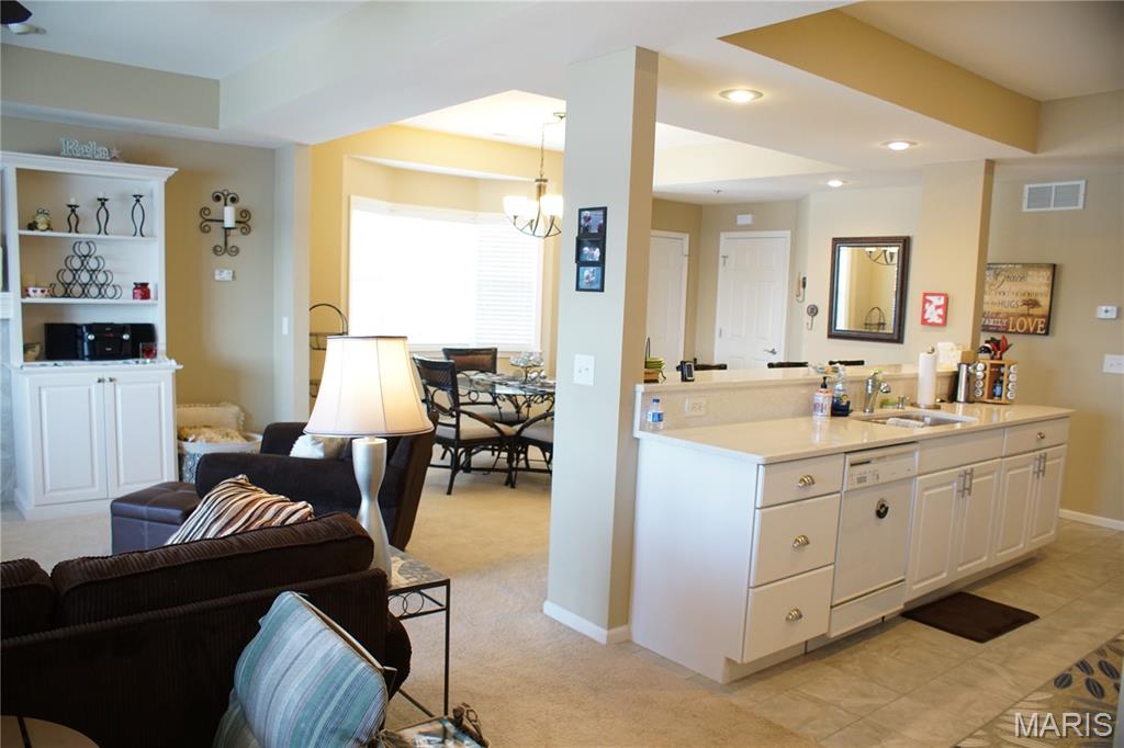 Harbour Town Condominium - Residential