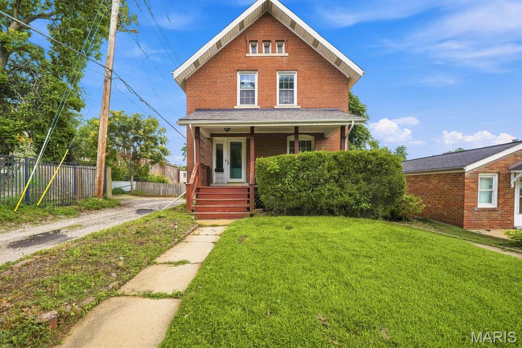 Muths McCausland Terrace - Residential