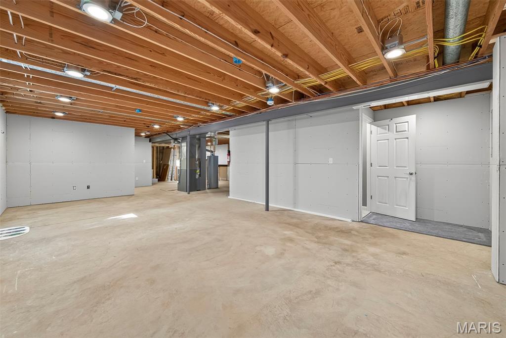 Hunters Green Six - Residential