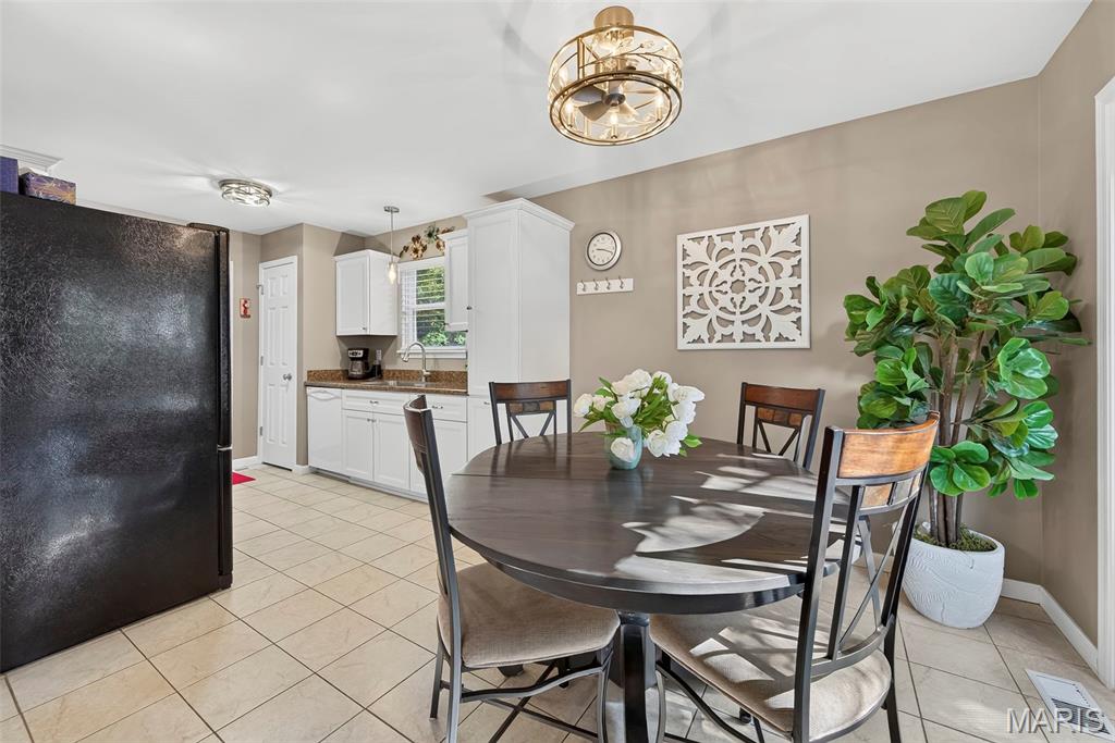 Hunters Green Six - Residential
