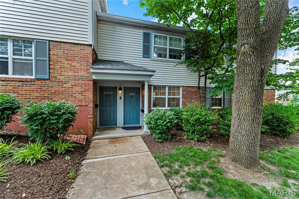 Beautifully updated ground-level Brentwood Forest condo offers the perfect combination of style, comfort, and convenience—with no steps to navigate. Featuring 3 spacious bedrooms and an open-concept floor plan. Luxury laminate flooring flows throughout the entire residence, creating a seamless and modern feel. The stunning kitchen is a standout, boasting 42-inch cabinetry, premium stainless steel appliances, quartz countertops, a designer tile backsplash, and a large center island with additional seating and storage. The dining area opens to a private covered deck featuring a new composite surface, providing a low-maintenance outdoor retreat ideal for relaxing or entertaining. All three bedrooms offer generous space and ample closet storage. The beautifully updated bathroom features a subway tile surround, contemporary tile flooring, a modern vanity, and updated lighting. Featuring dedicated laundry area, newer water heater, and upgraded lighting throughout. Enjoy all the amenities Brentwood Forest has to offer from this exceptional ground-level location.