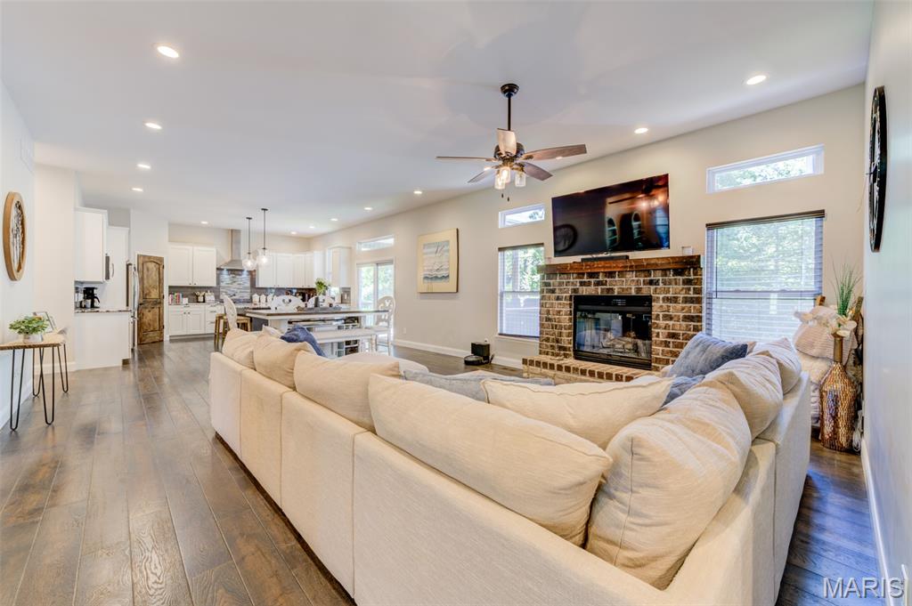 Ests Of Hickory Grove #2 - Residential